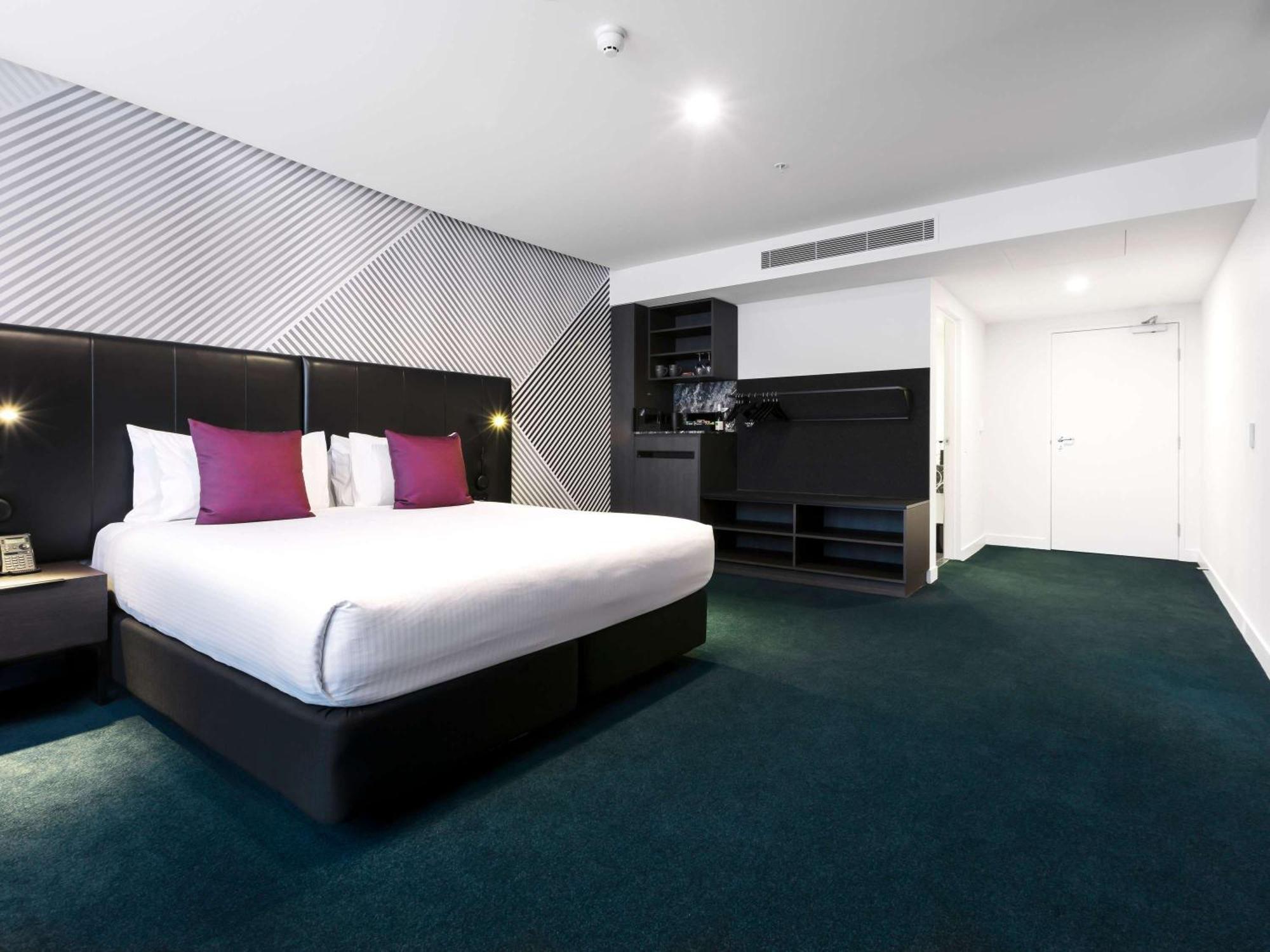 Movenpick Hotel Melbourne On Spencer Dış mekan fotoğraf