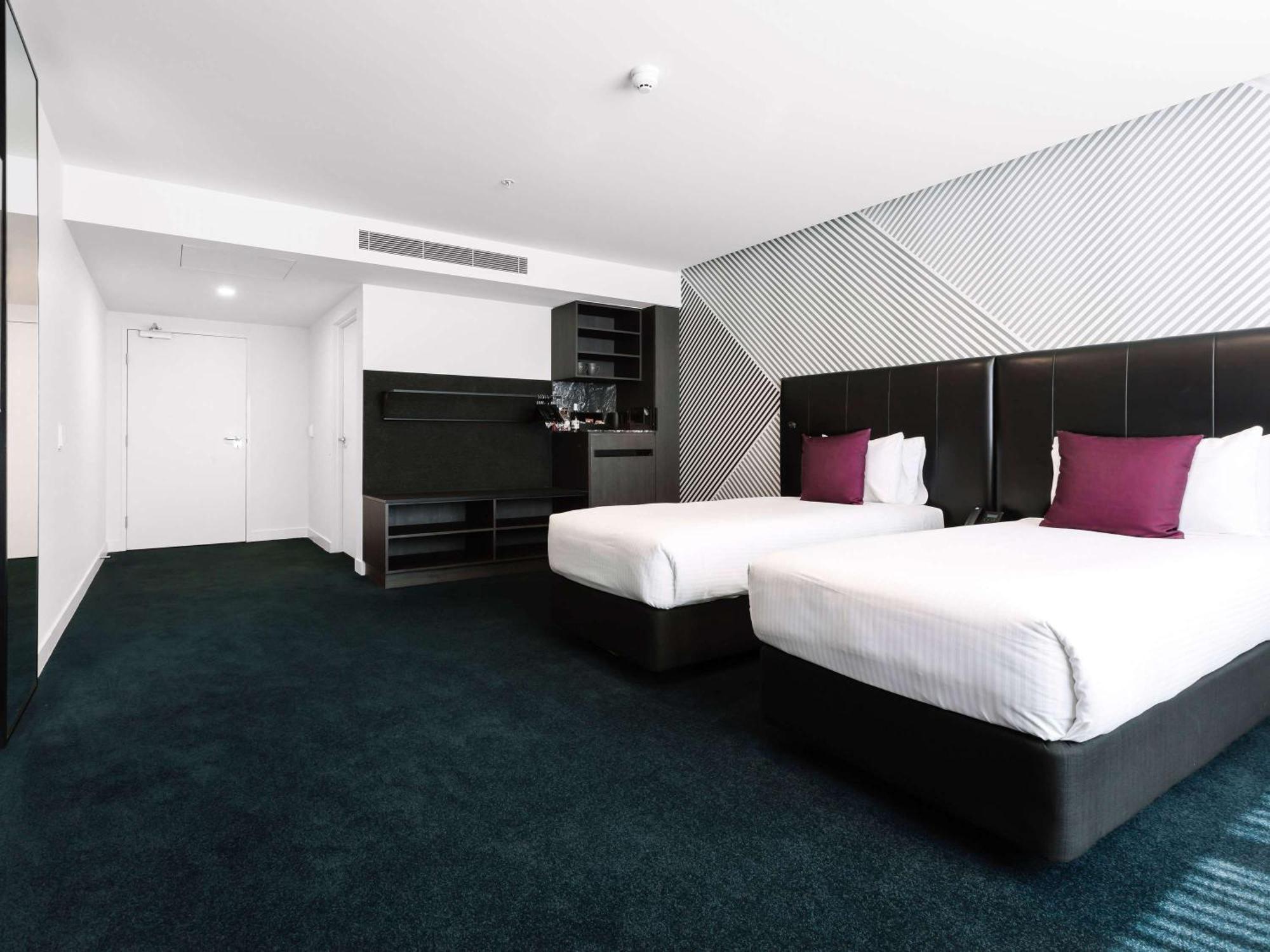 Movenpick Hotel Melbourne On Spencer Dış mekan fotoğraf